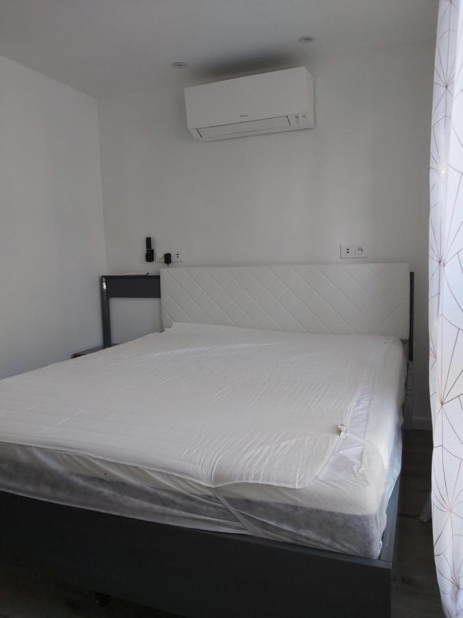 Grand T3 Piscine, Garage Centre Port Apartment Agde Luaran gambar